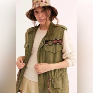 FREE PEOPLE WE THE FREE Shine On Embroidered Vest XS Green Utility XS